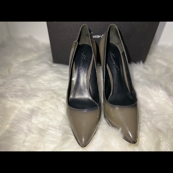 Kenneth Cole 'Bless-Said' Pump' - Picture 3 of 6